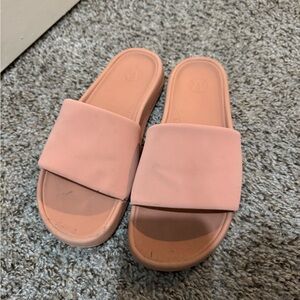Pink Lululemon slides